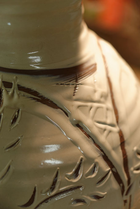Douglas Fitch Hollyford Pottery 2014. Making a slip decorated jug